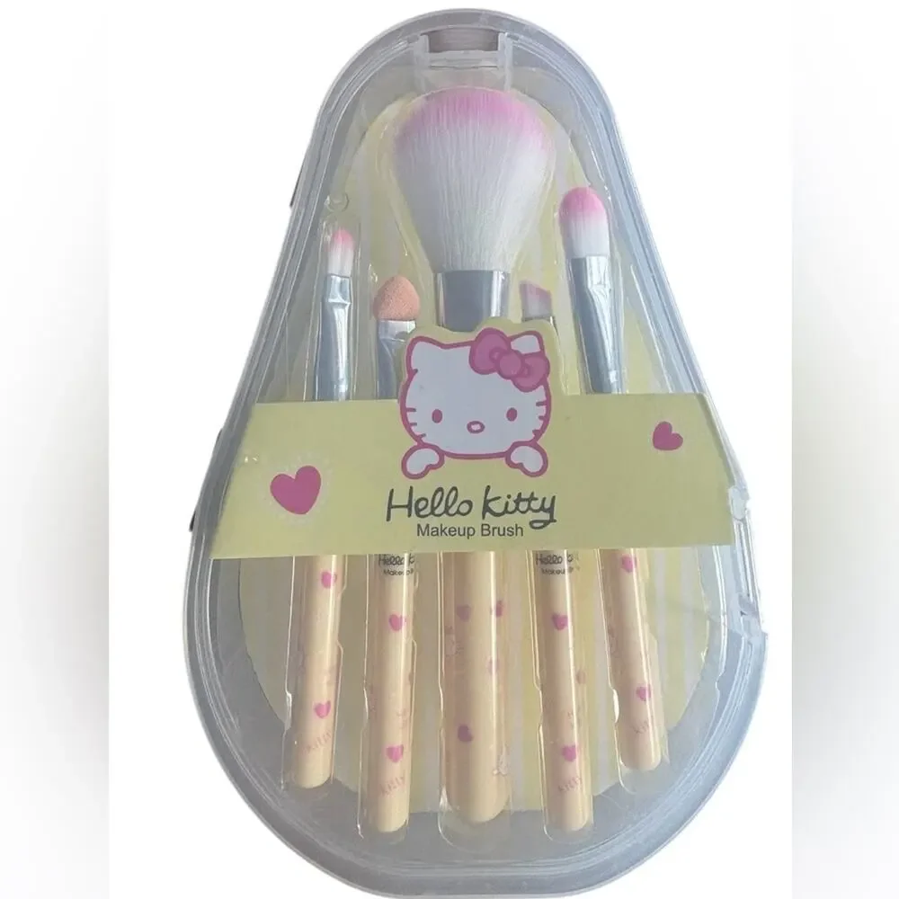 NWT hello kitty makeup brush set - travel size